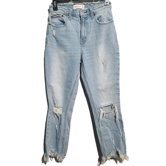 Abercrombie & Fitch High Rise Mom Jean - Picture 1 of 4